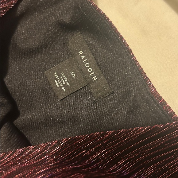 Halogen - Picture 2 of 14